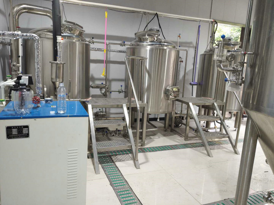 精釀啤酒設(shè)備過(guò)濾槽